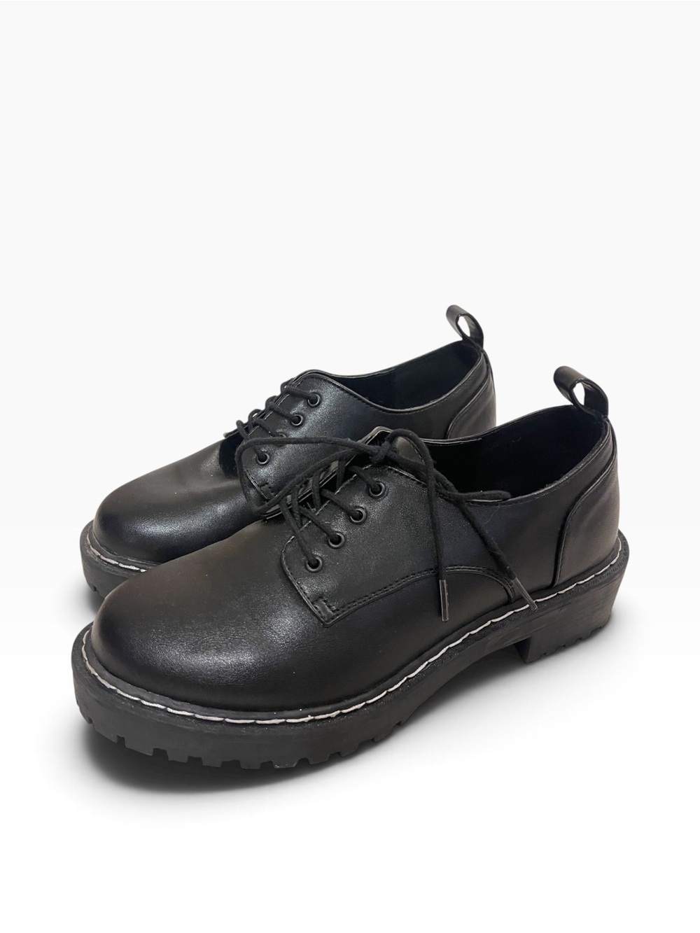 Torrid Black Faux Leather Chunky Lace Up Oxford Shoes - Picture 2 of 6